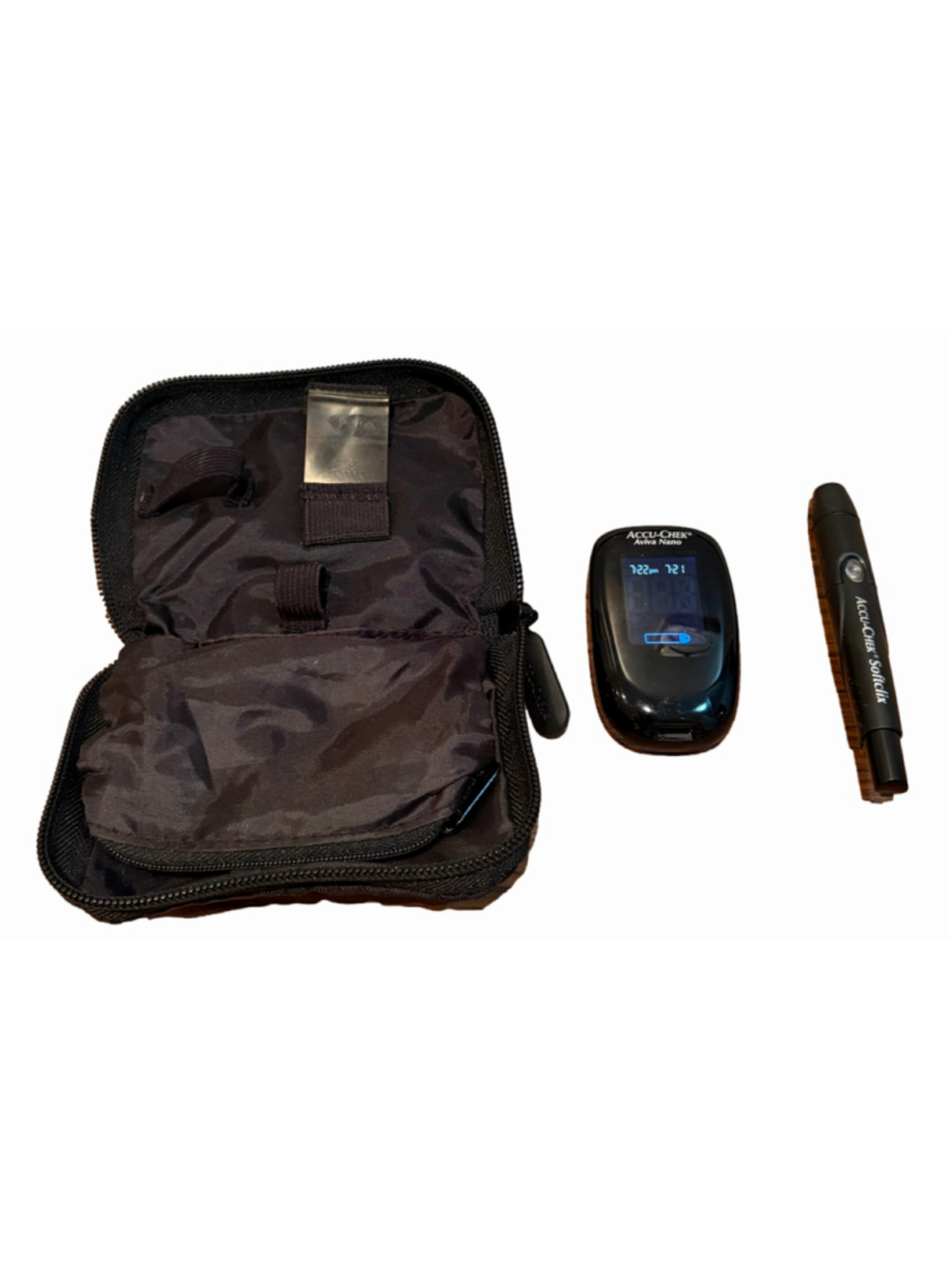 Accu-Chek Aviva Nano Blood Glucose Meter and Softclix Lancing Device
